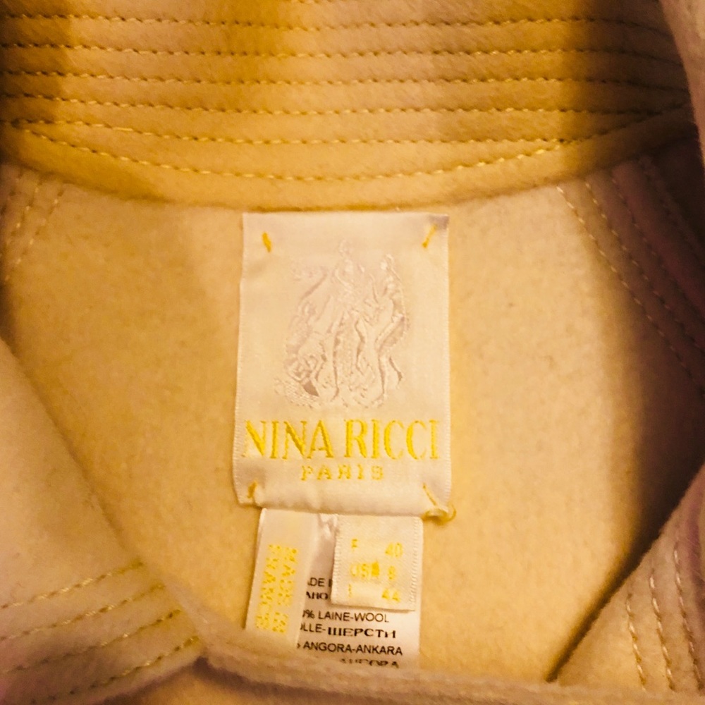 Nina Ricci Yellow Jacket - Picture 7 of 9